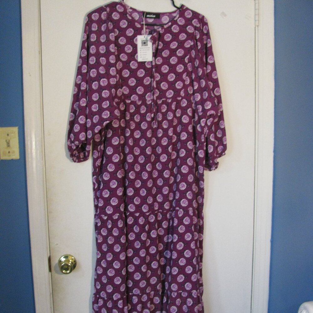 * Miduo Purple Midi Dress Large NWT Floral Print Tiered Skirt Lightweight